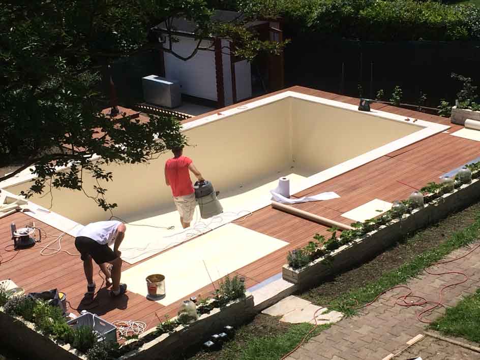 POOL CONCEPT PISCINE PAYS BASQUE SAINT JEAN DE LUZ BIARRITZ ANGLET BAYONNE construction renovation entretien depannage