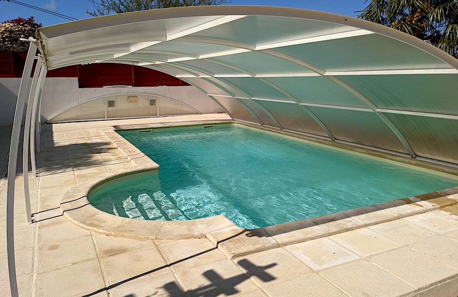 POOL CONCEPT PISCINE PAYS BASQUE SAINT JEAN DE LUZ BIARRITZ ANGLET BAYONNE construction renovation entretien depannage